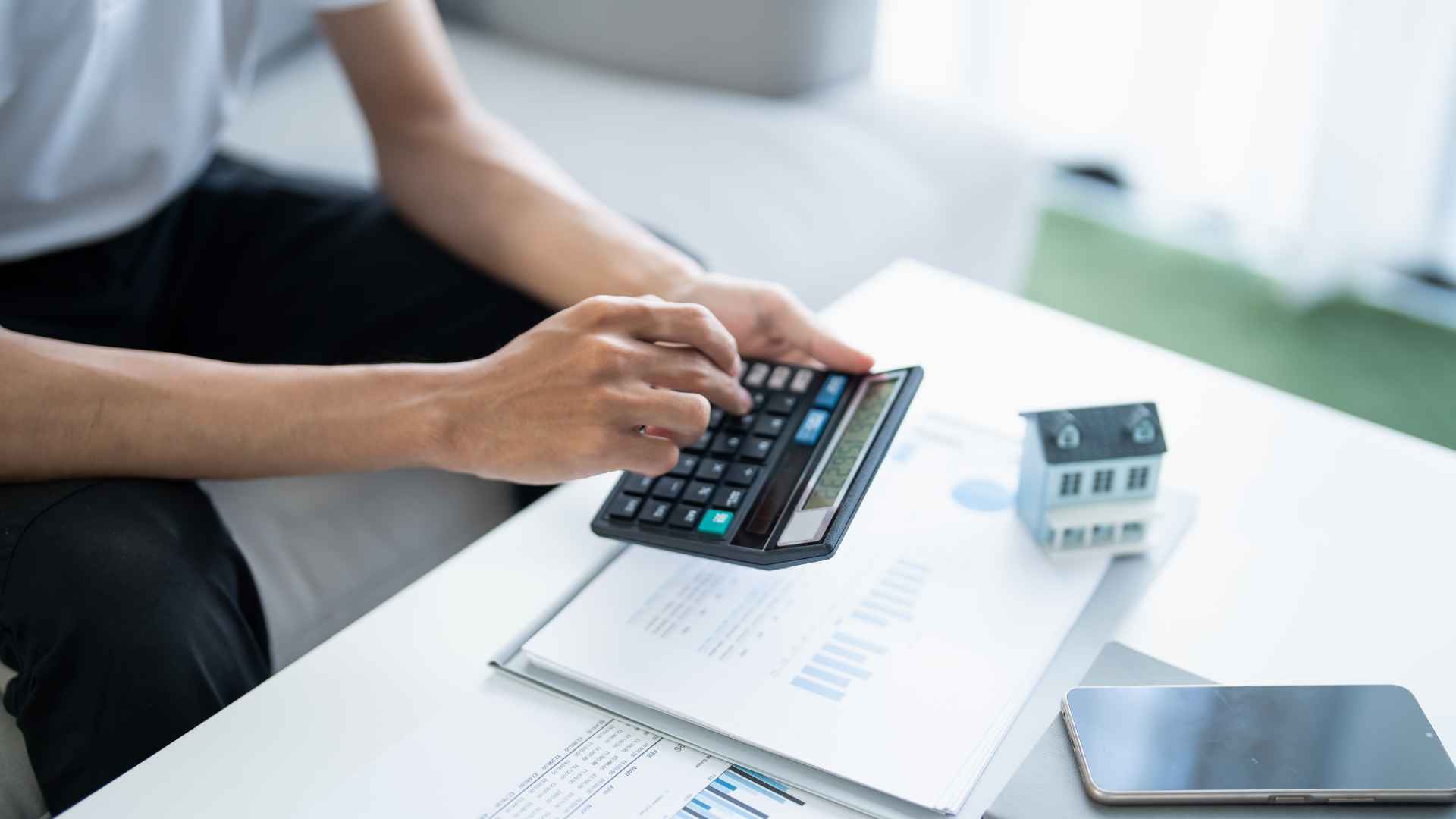 Mes de garantía en arriendo: Todo lo que debes saber antes de firmar un contrato